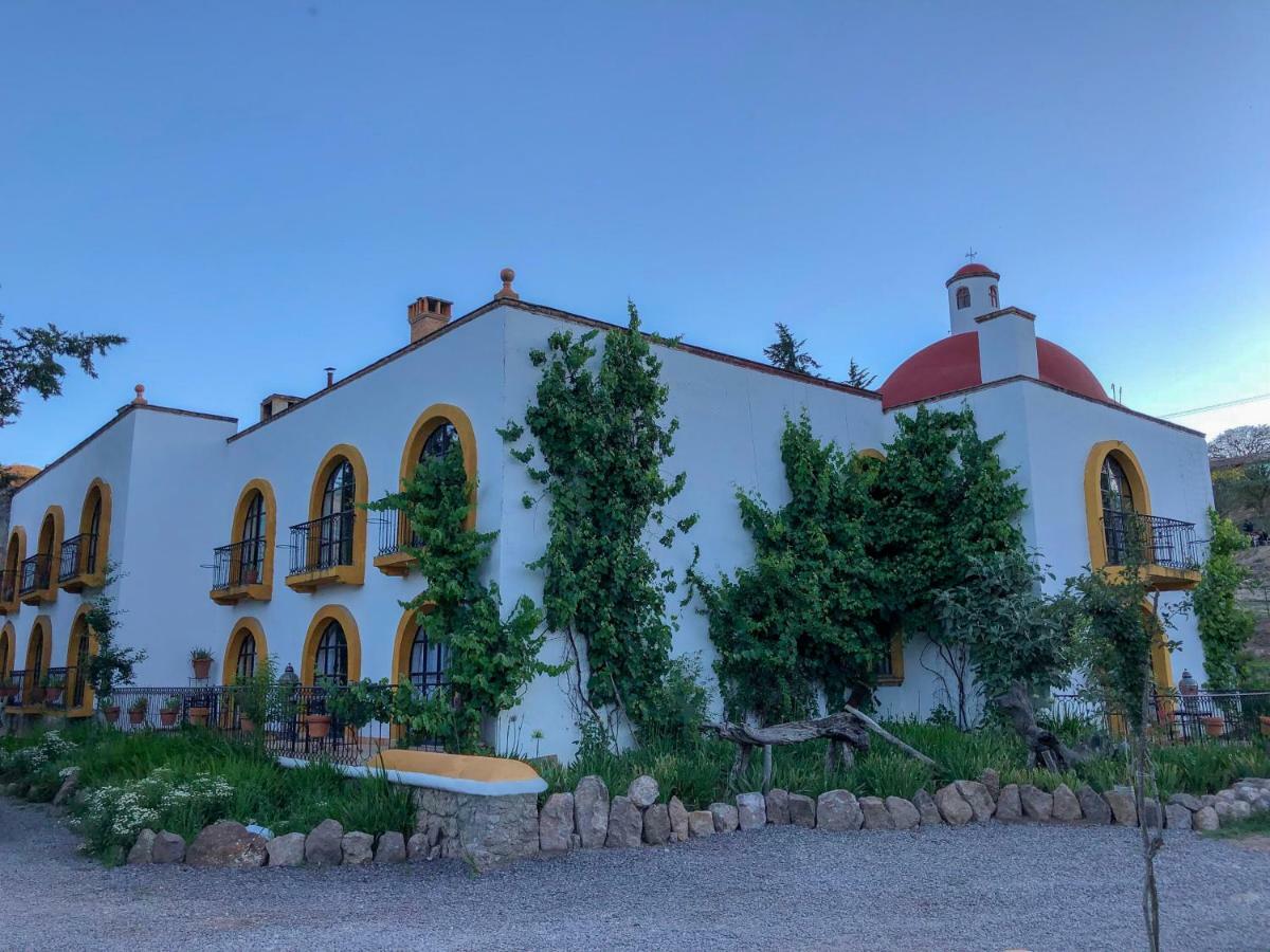Hotel Vergel De La Sierra Лас-Паломас Экстерьер фото